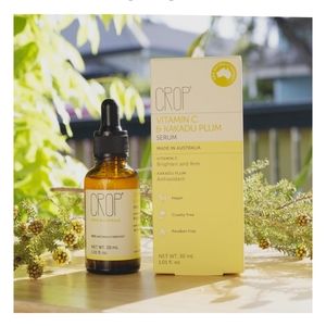 CROP Vitamin C & Kakadu Plum Serum